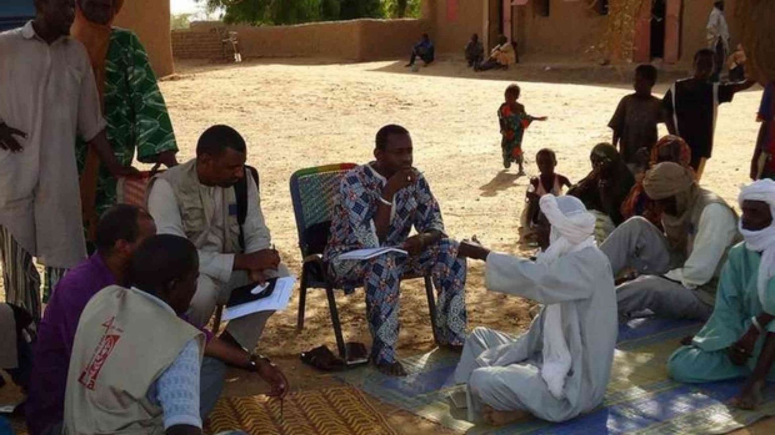 «Io, tuareg costruttore di pace. Cooperazione invece di armi»