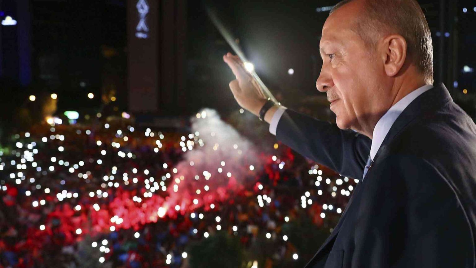 La Turchia rielegge Erdogan. Al via un'era di pieni poteri