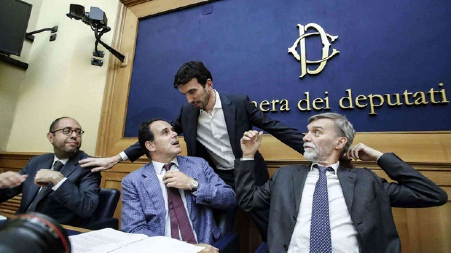 Il Pd presenta il pacchetto a sostegno di natalità e famiglia