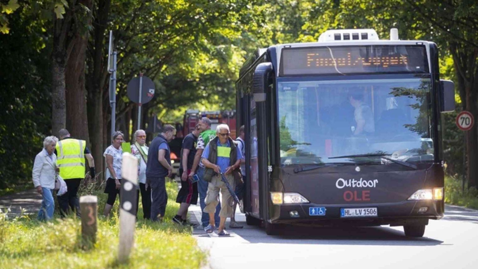 Germania, accoltella i passeggeri di un bus: 10 feriti, tre gravi