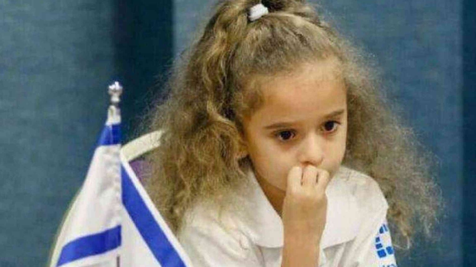 Tunisi sbarra le porte alla piccola scacchista israeliana