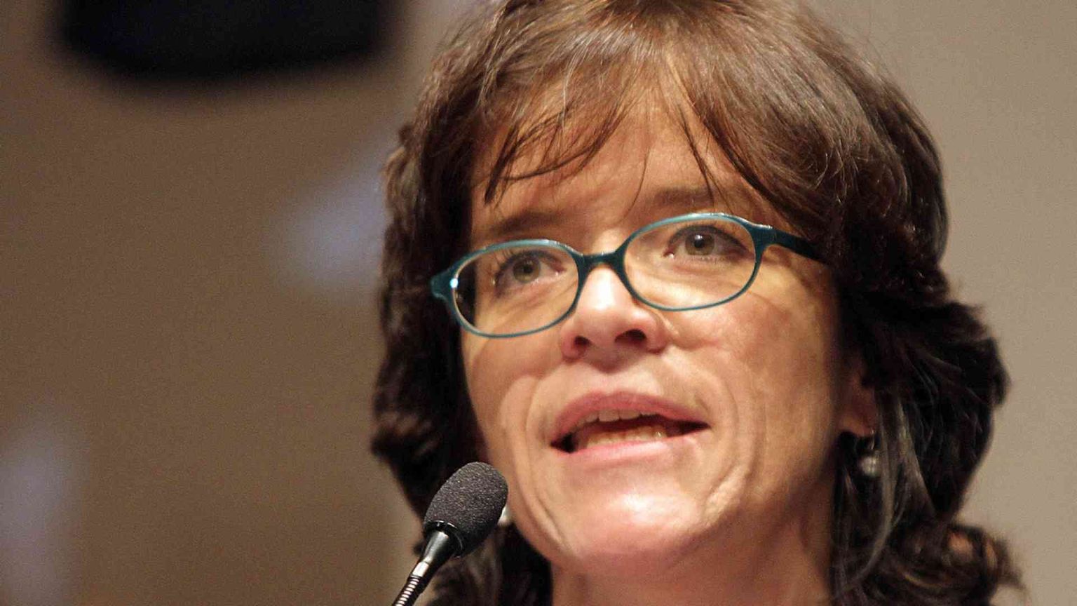 Così avremo corpi bambini e menti adulte. Troppi rischi