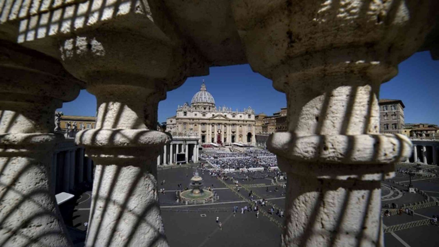 Papa Francesco nomina vescovi due parroci (giovani)