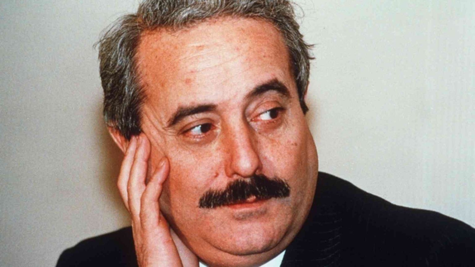 Quei soldi (e armi) in arrivo dall'ex Urss inseguiti da Falcone