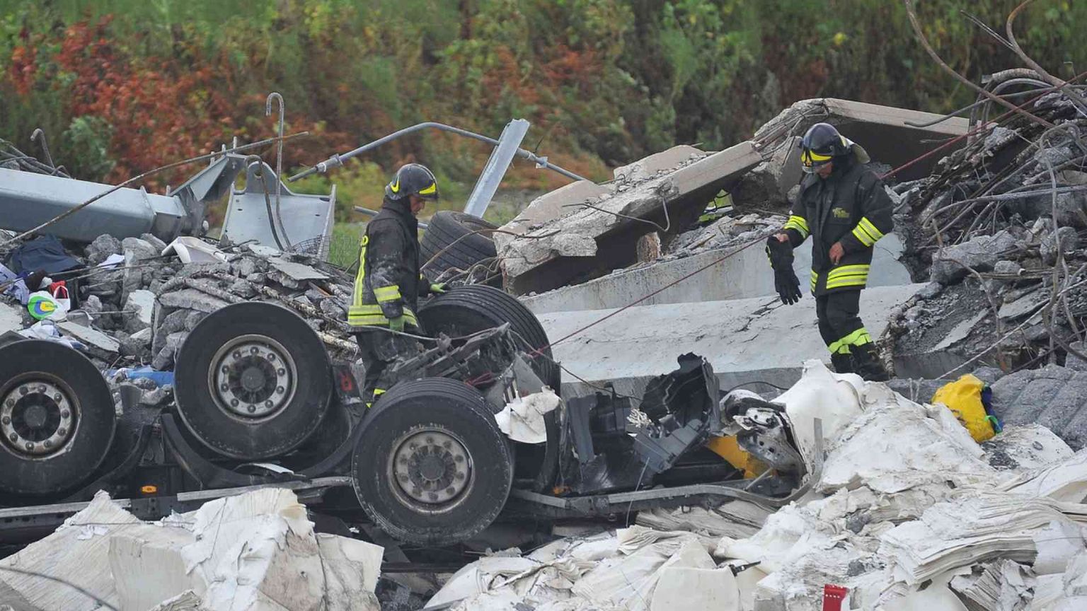 Grandi buone opere: eppure si deve