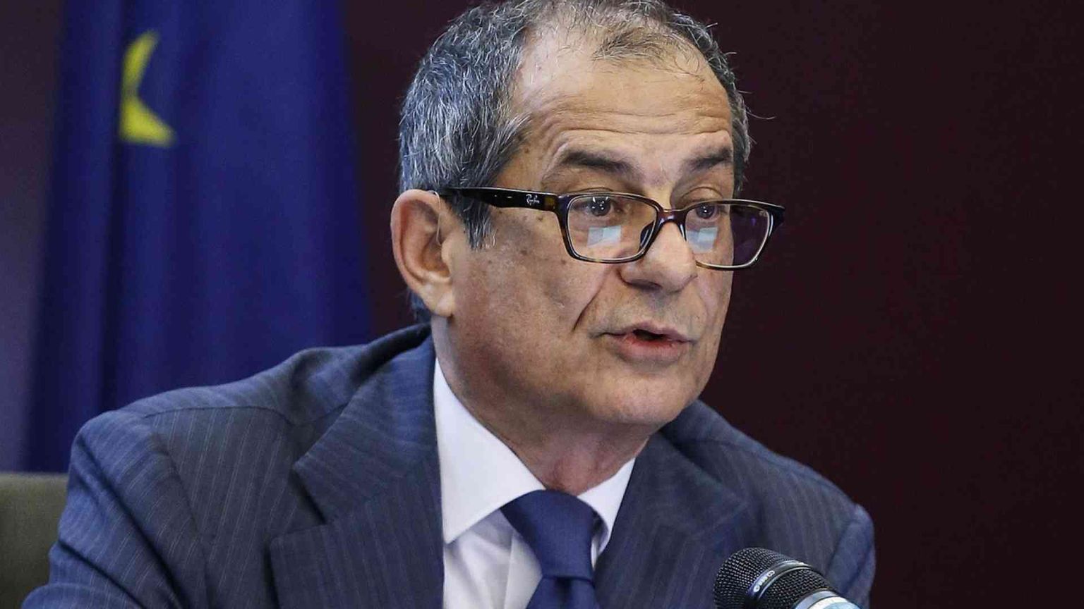 Il governo italiano vuole piazzare il debito a Russia e Cina