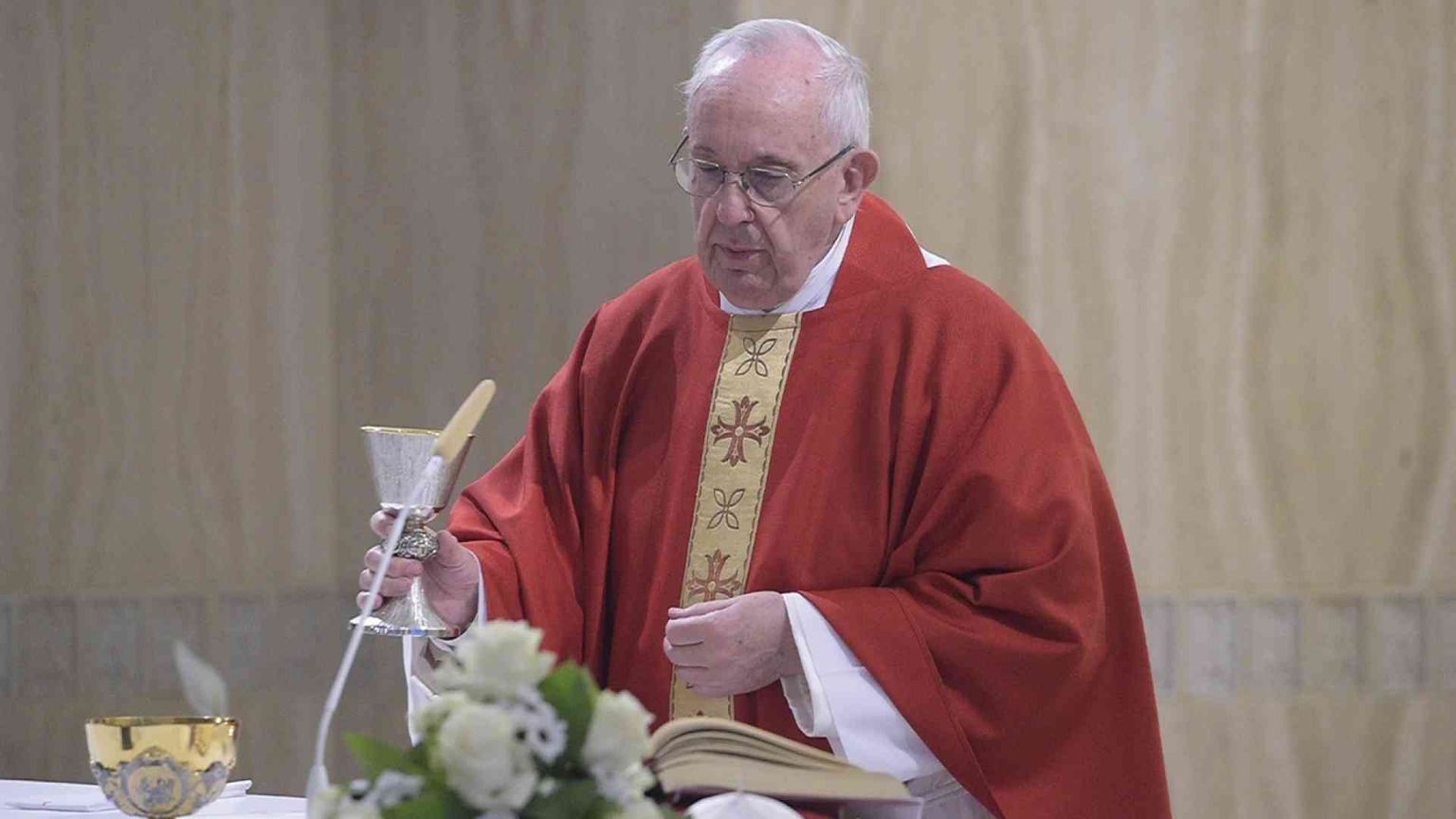 «La Croce ci insegna a non temere le sconfitte, poi c'è la vittoria»