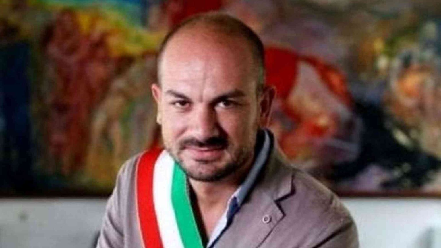 «Mi tolgono la scorta ma non mi arrendo. Resto a Mondragone»