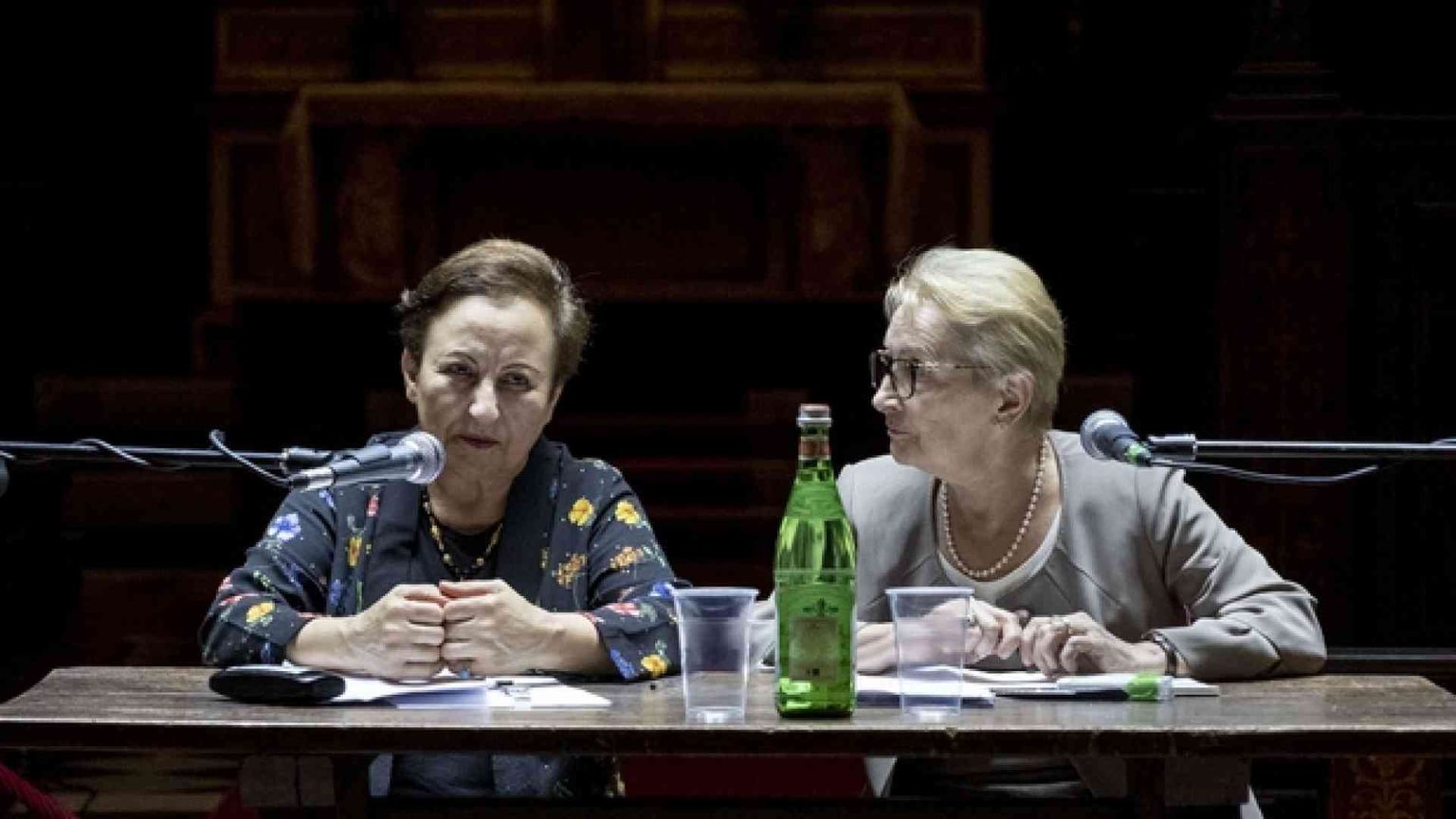 La Nobel Ebadi: «Il mio Iran rischia di diventare il nuovo Venezuela»