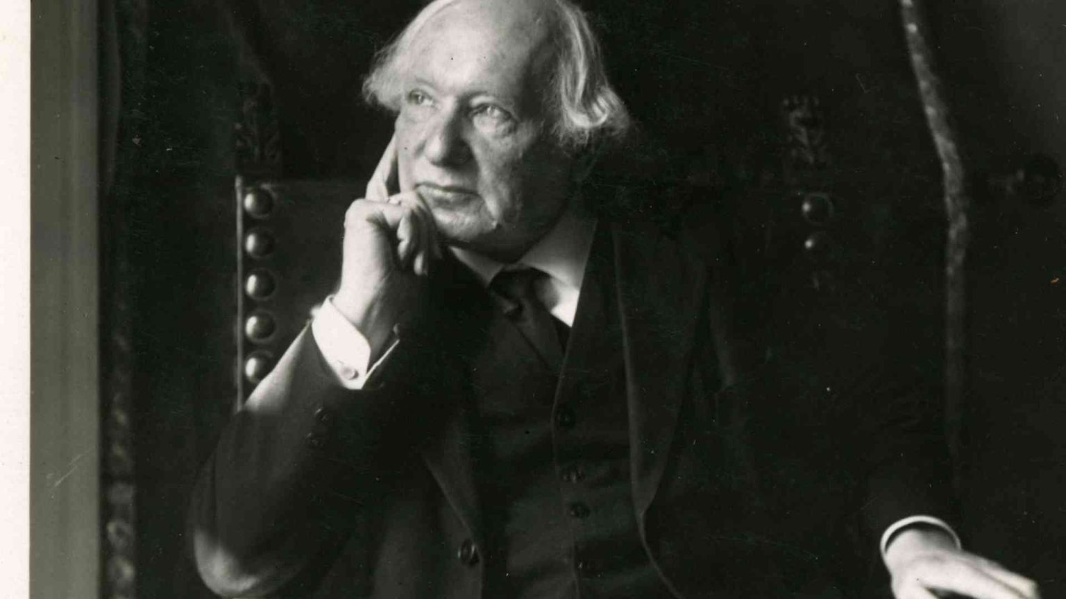 Oriente e occidente, natio e universale: l'ecumenismo secondo Ivanov