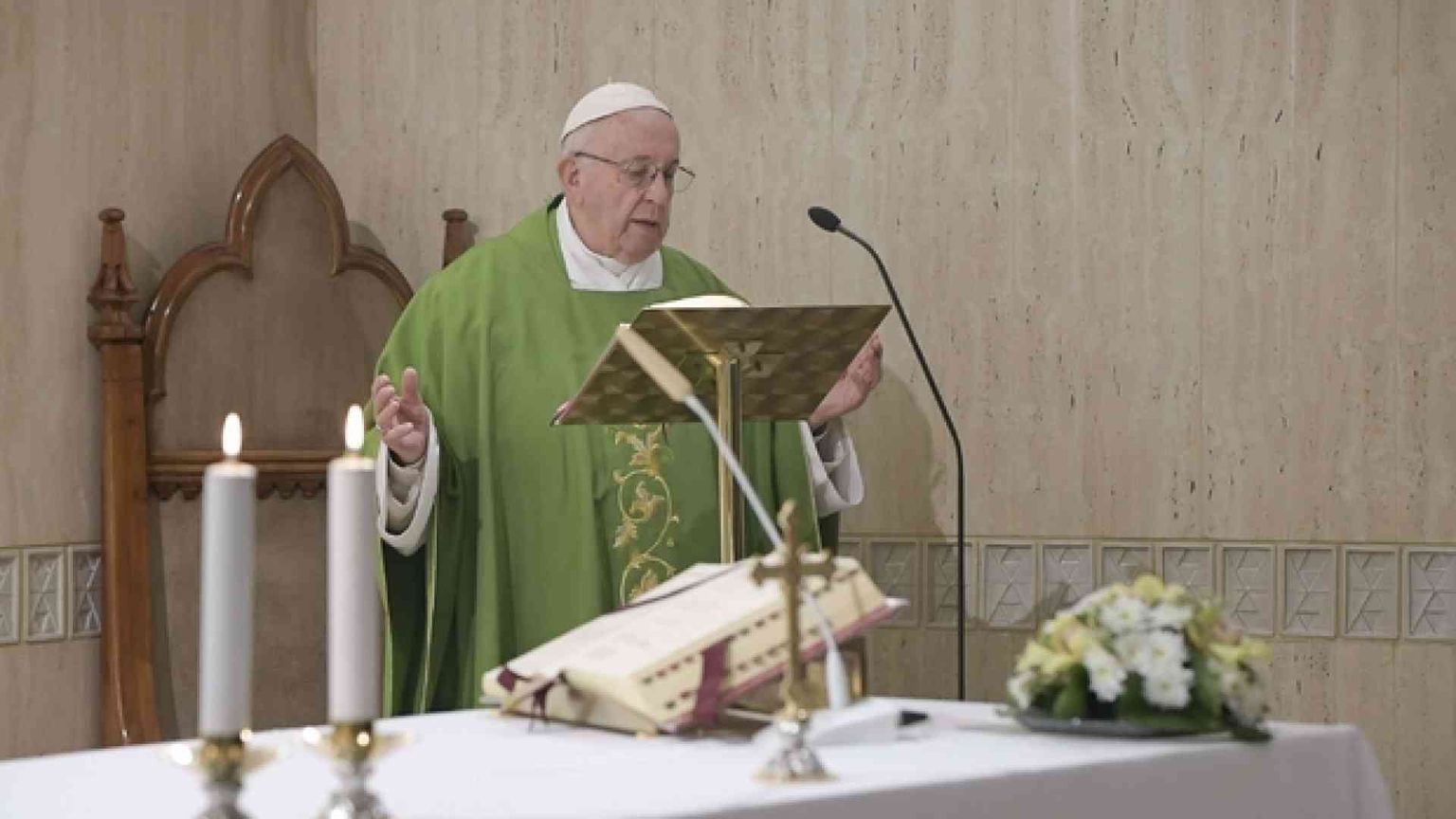 Papa: Spirito Santo è il lievito dei cristiani per la redenzione