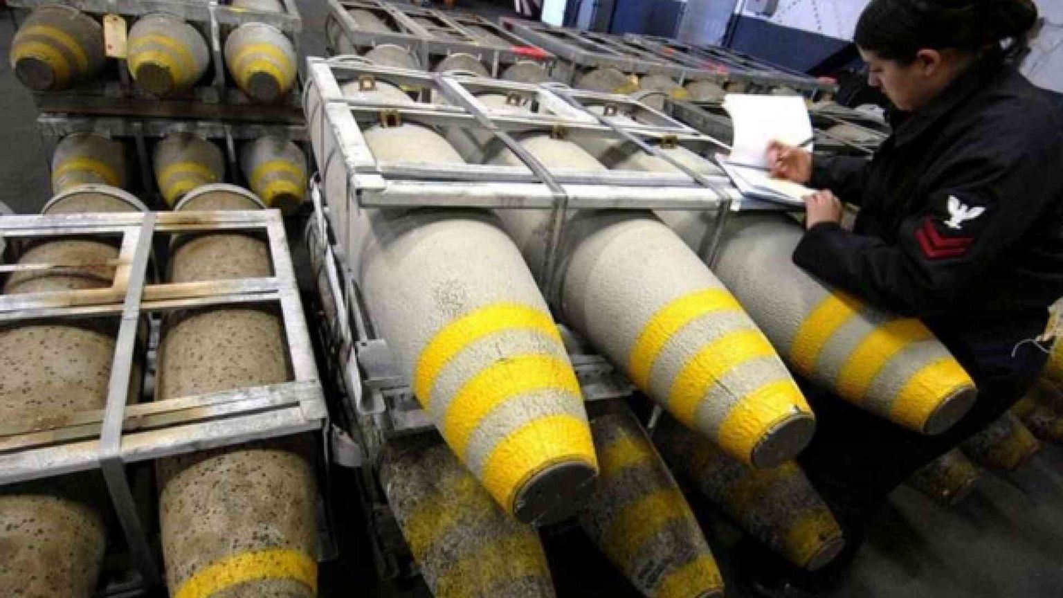 Fabbrica delle bombe giorni decisivi per l’ampliamento