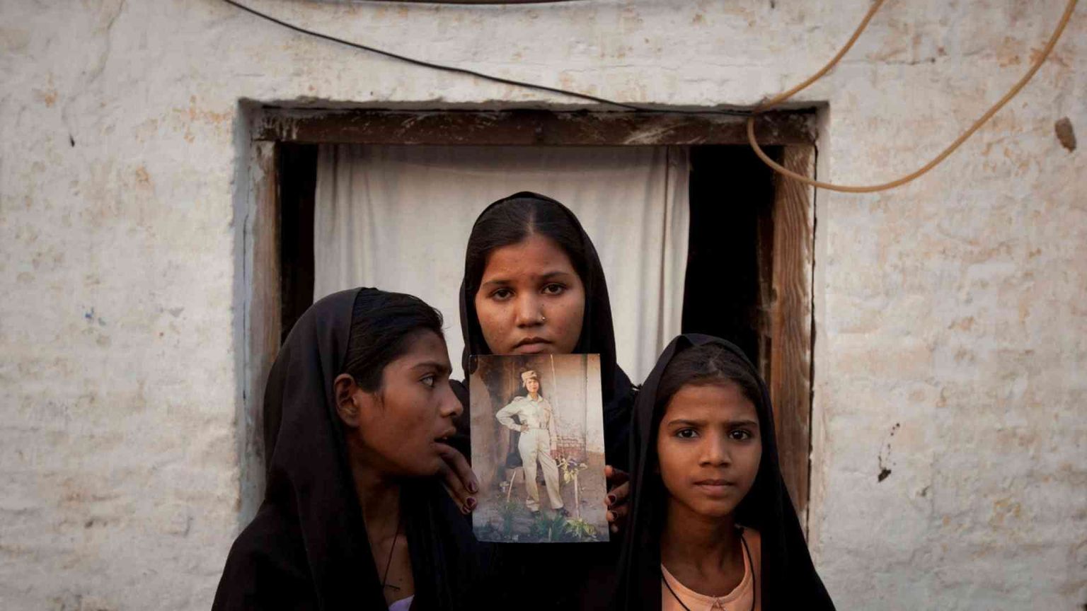 Asia Bibi: «Grazie a tutti, aiuto prezioso». Pronta a partire per l'Occidente