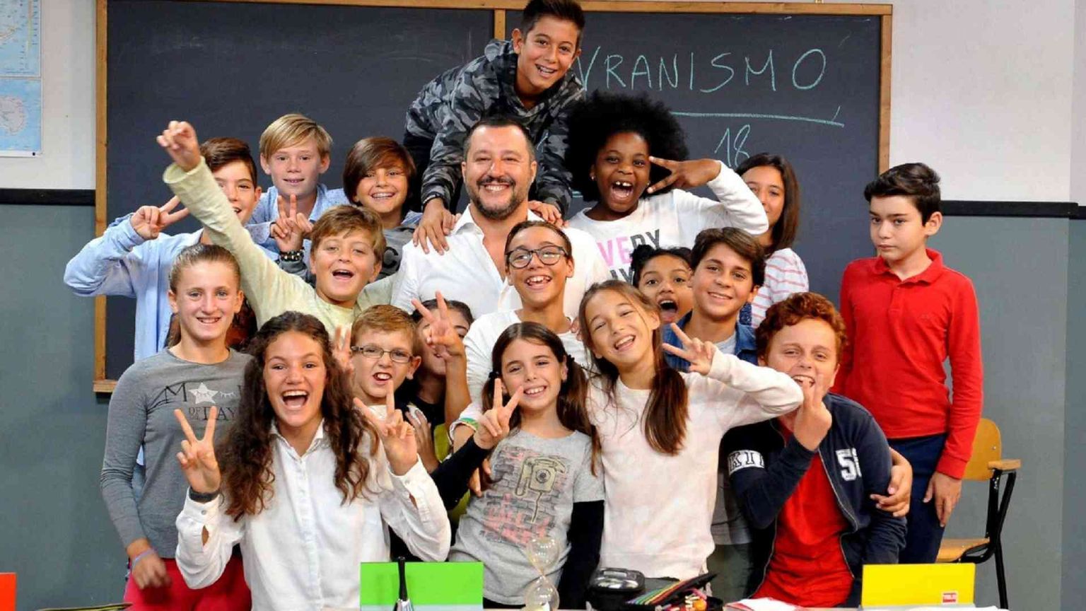 Se sui social s'irride il bimbo senza sorriso
