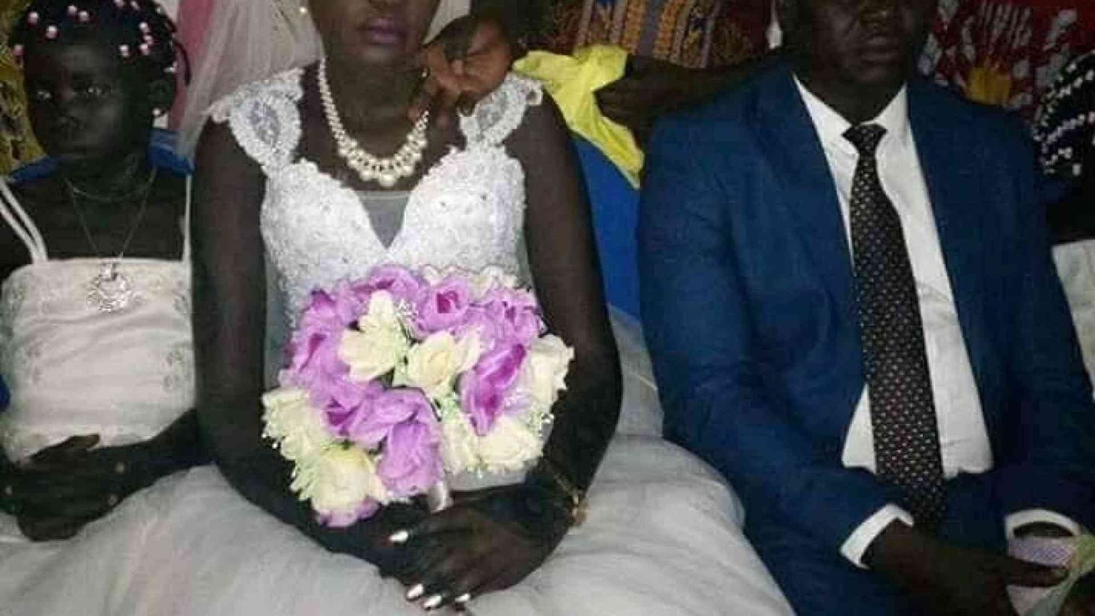 Asta su Facebook per una ragazza sposa