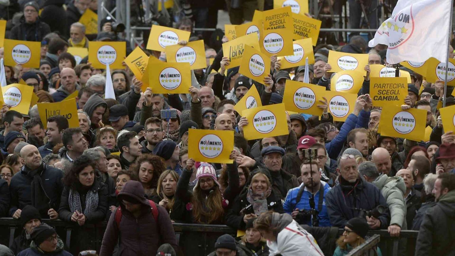 I fuoriusciti: «Così M5s è ormai un'azienda-partito senza più anima»