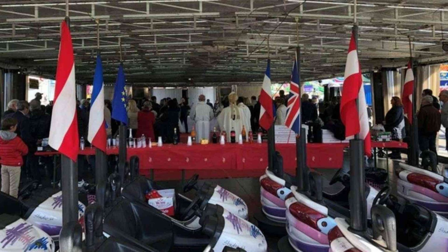 La Chiesa «entra» al circo e al luna park