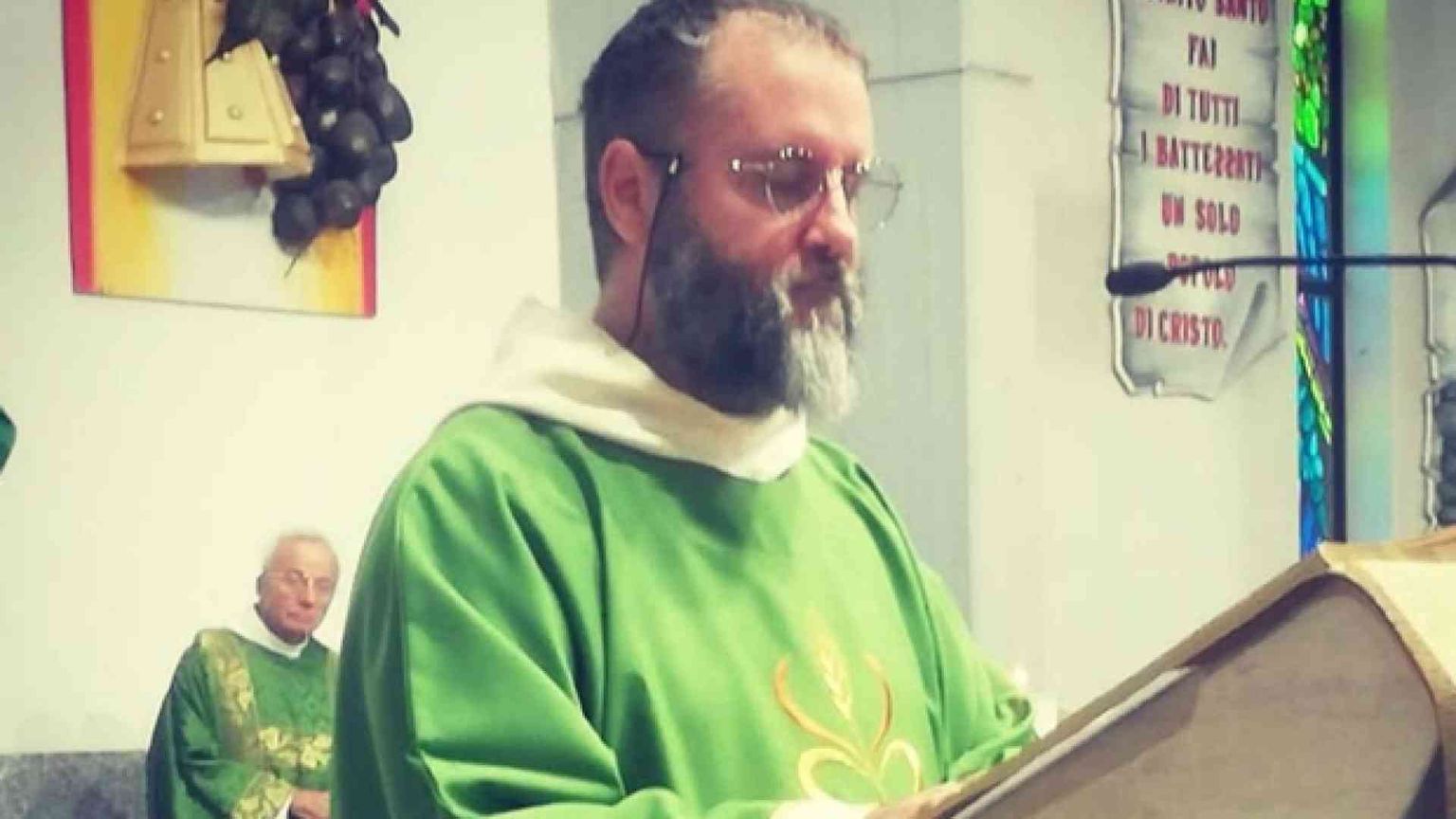 Roma, la parrocchia è affidata a un diacono. Sposo e padre