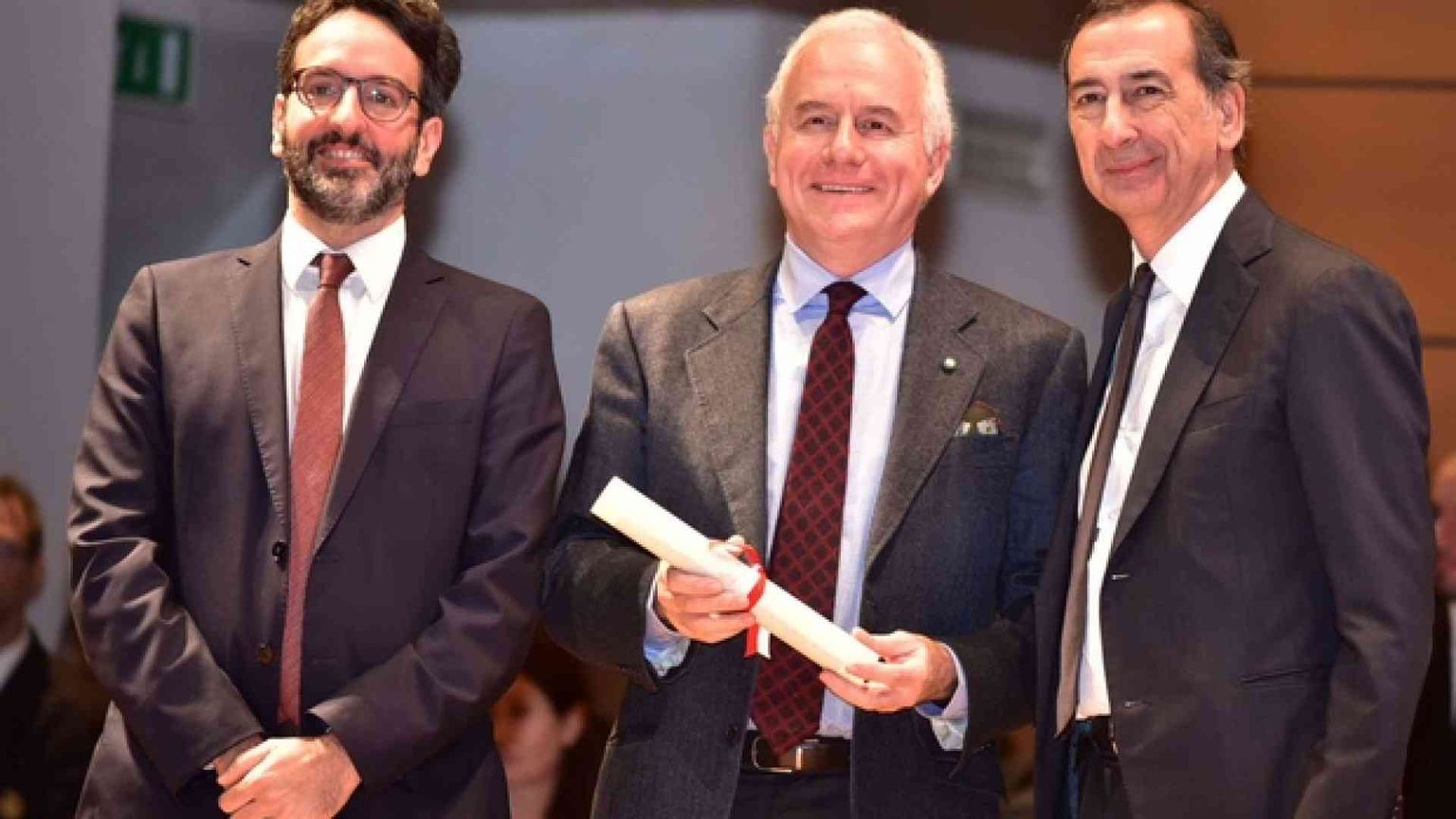 Ad Avvenire l’Ambrogino d’Oro per i 50 anni