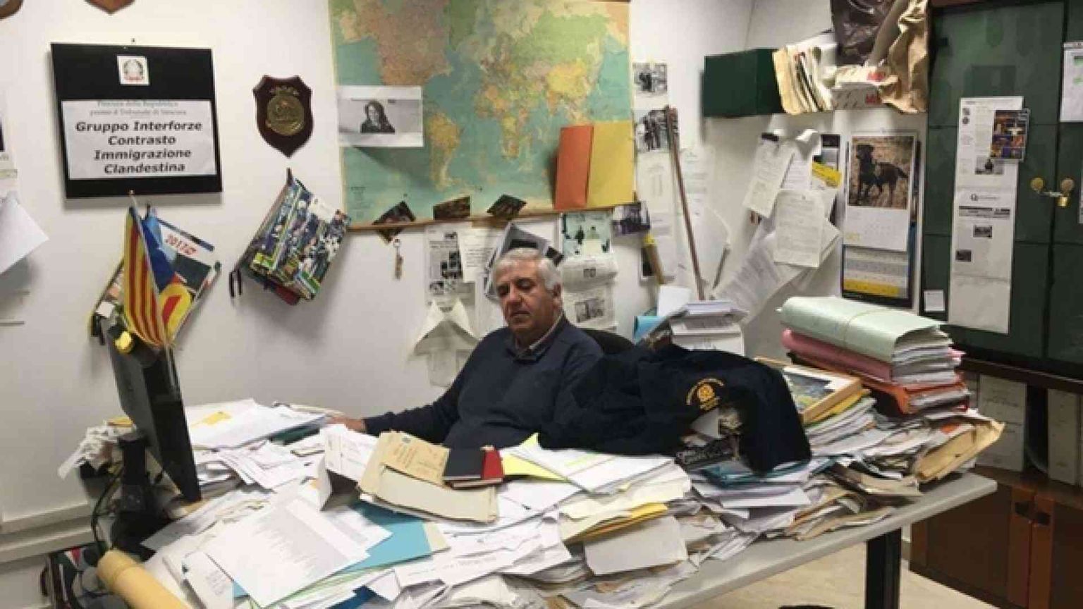 Il commissario Carlo: il «cacciatore di scafisti» che non serve più