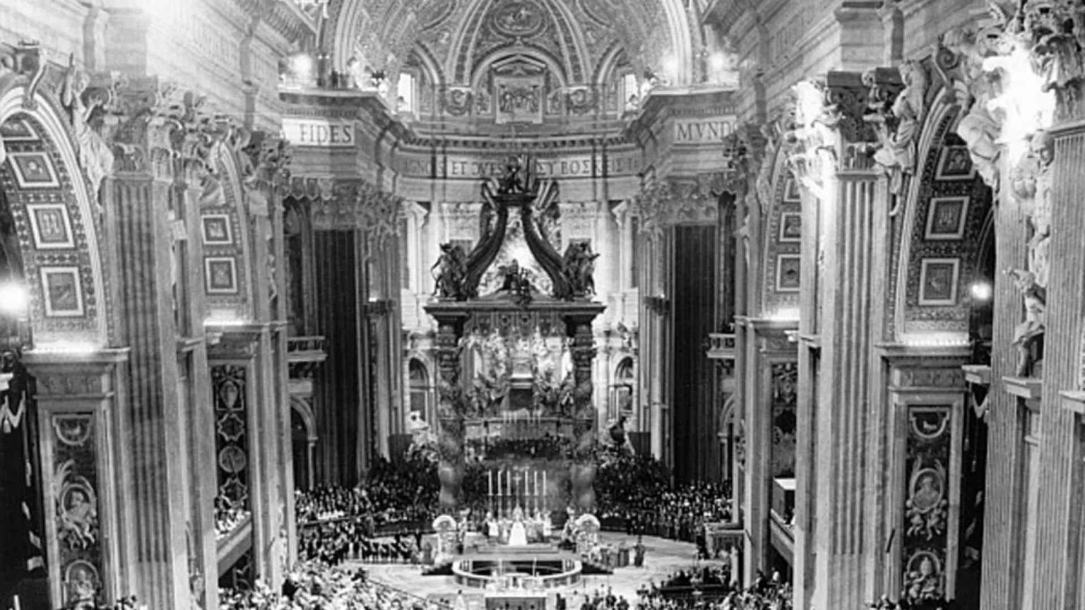 La Lumen gentium, i testi conciliari e un aiuto interpretativo