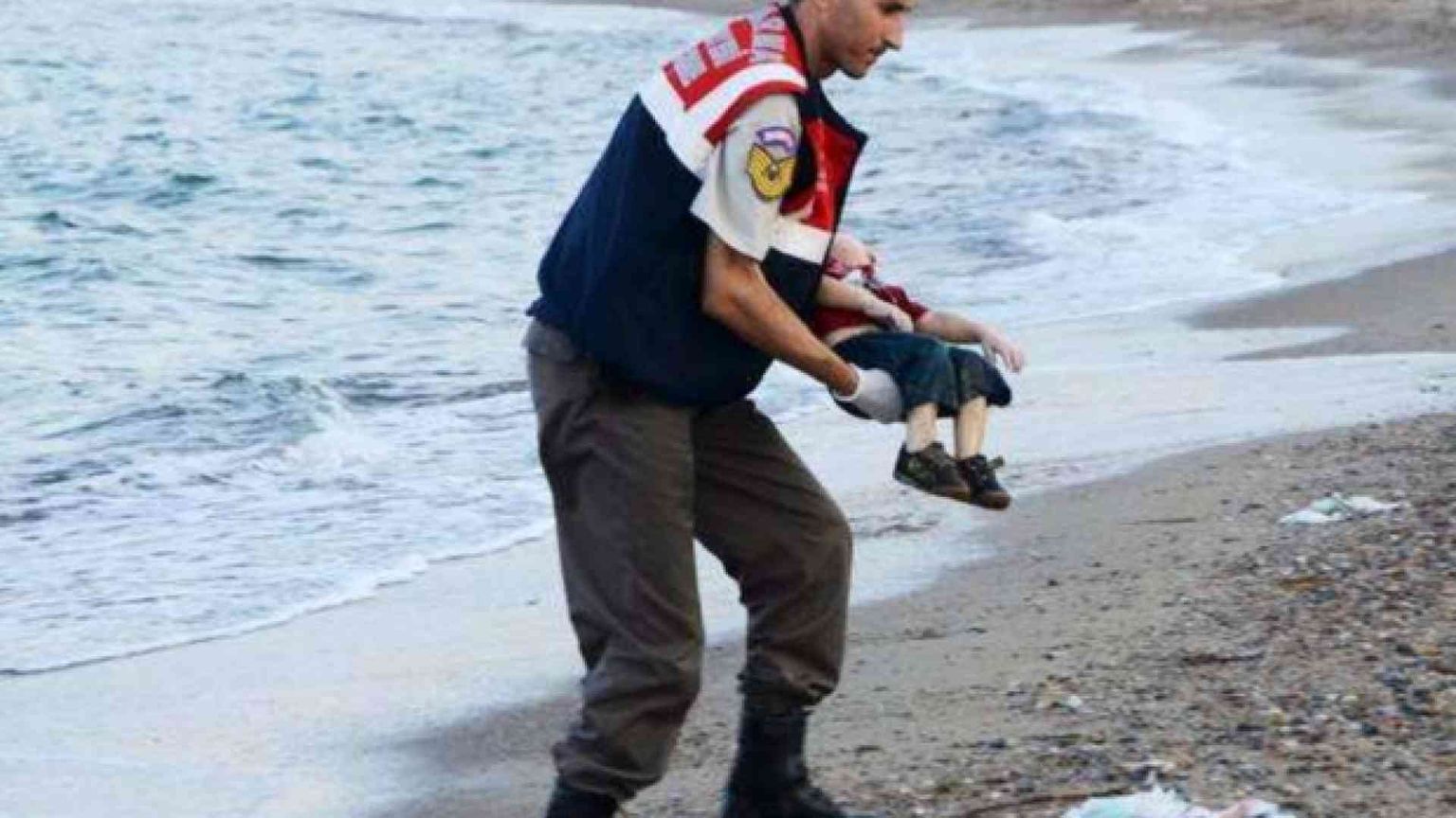 Dolore e immagini, la pietà in una foto