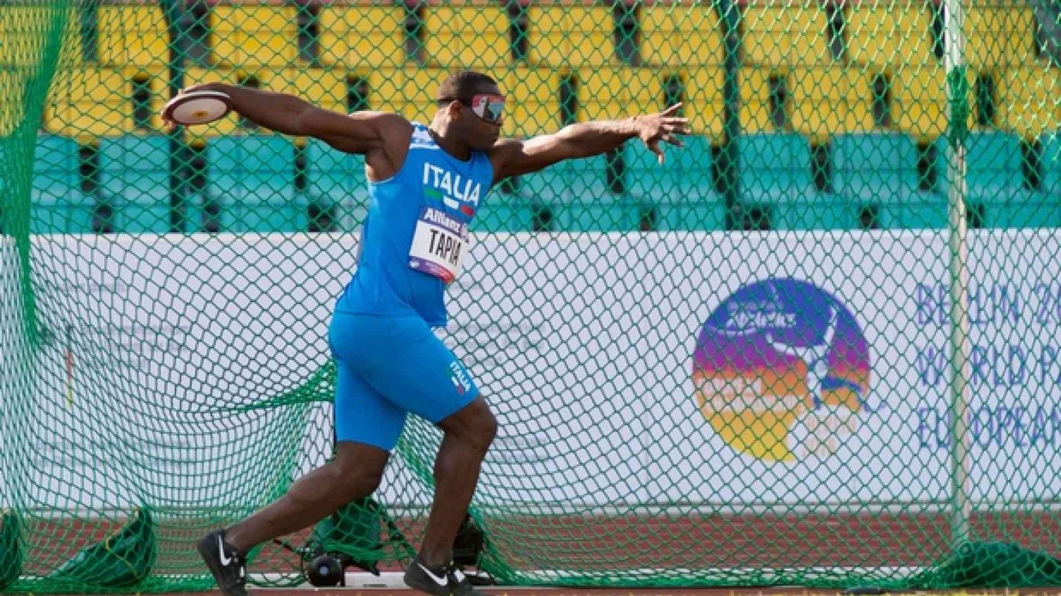 Oney, il lanciatore che illumina il buio