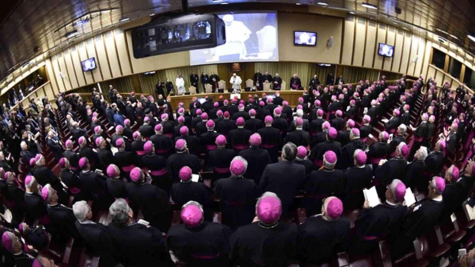 Sicurezza e migranti, ecco cosa dicono i vescovi