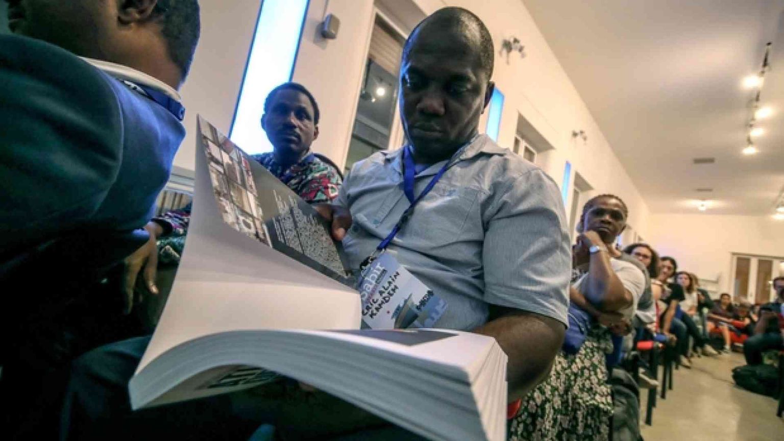 L'accoglienza creativa dei Comuni per superare la norma sui migranti