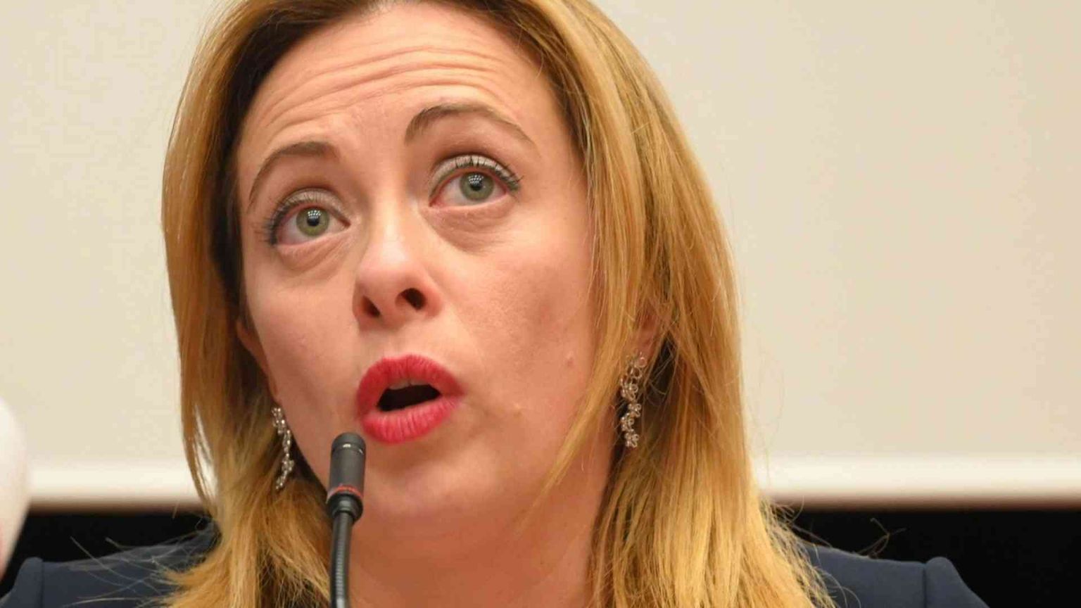 Meloni: «Il bivio è dopo le Europee. Pronta a cambiare il partito»