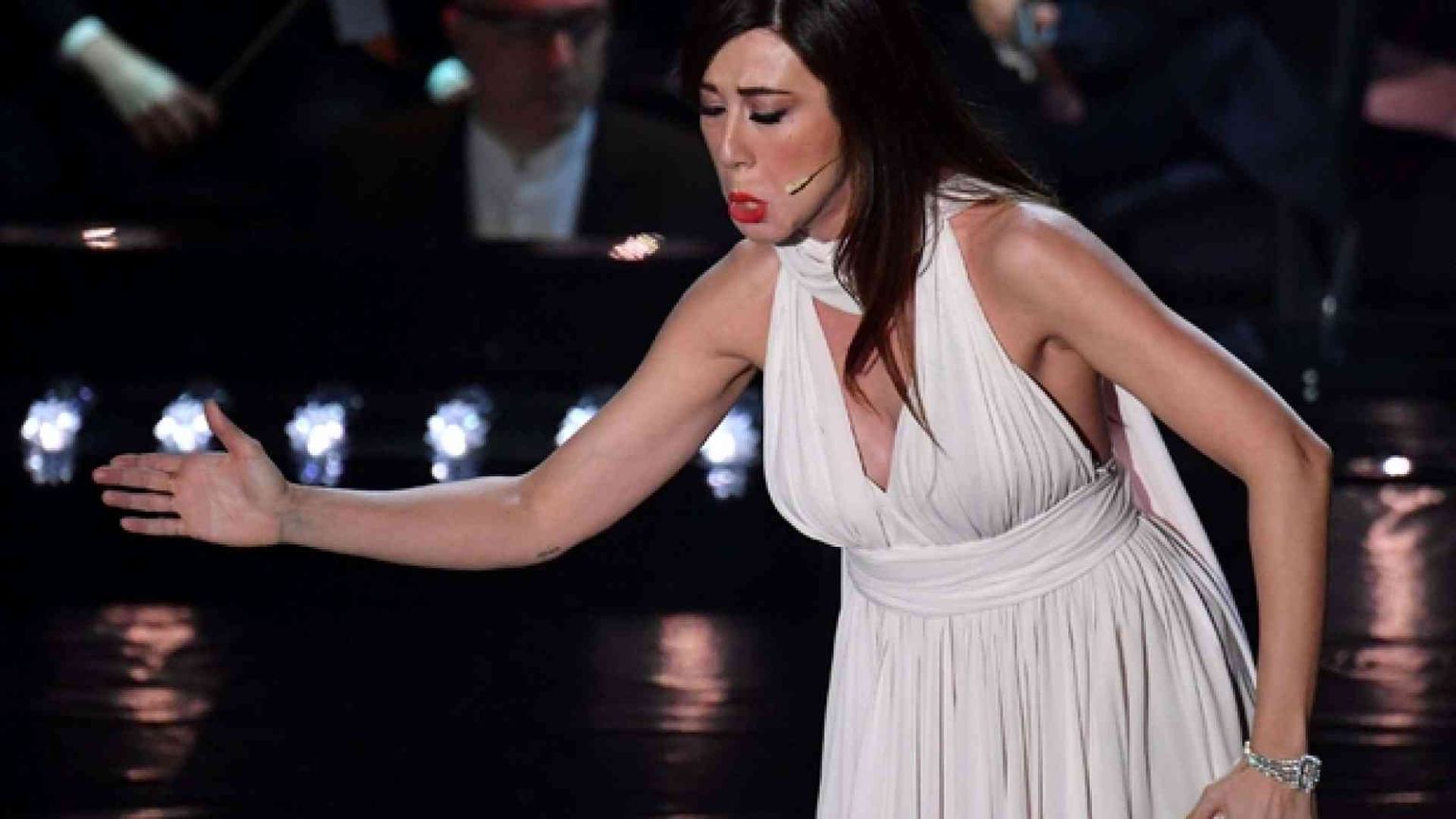 Citato Satana, polemiche su Virginia Raffaele