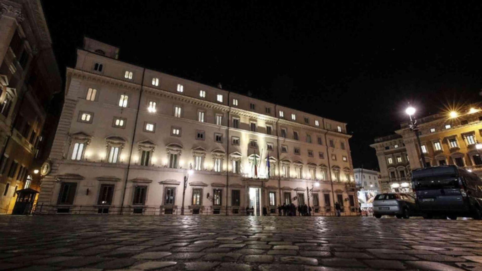 Autonomia, primo passo «tecnico». L'altolà M5s: no a cittadini di serie B