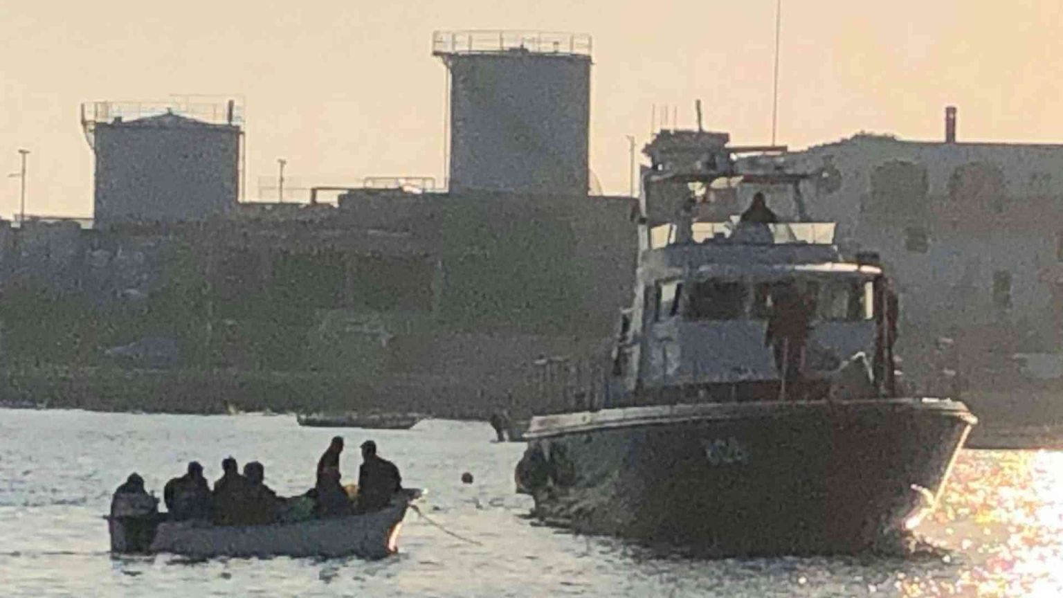 In 2 giorni 5 sbarchi, ci sono 41 dispersi. L'Onu: «Nessuno li sta cercando»