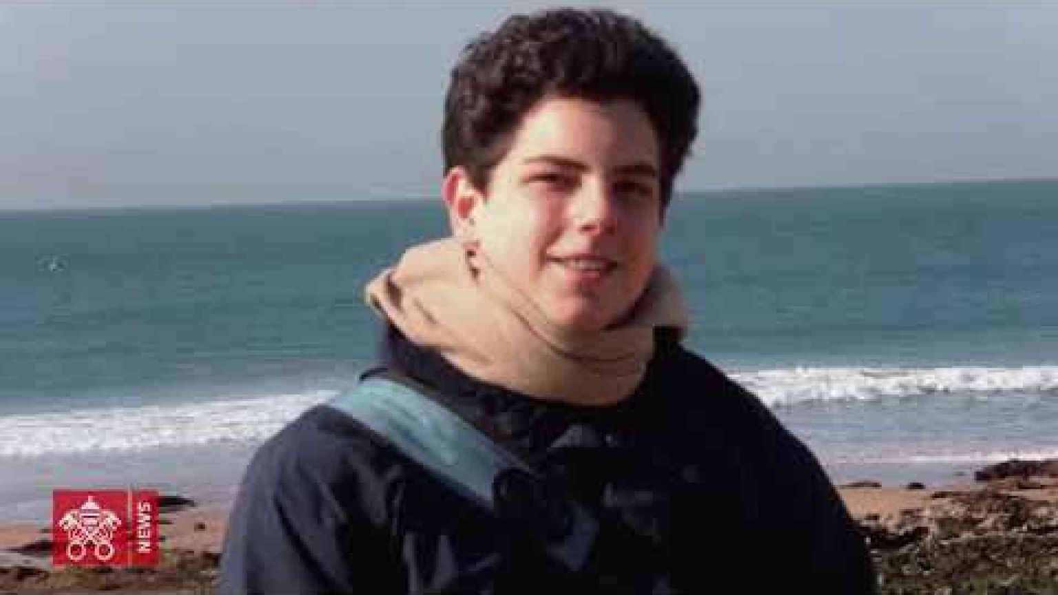 Il corpo di Carlo Acutis traslato nel santuario della Spogliazione