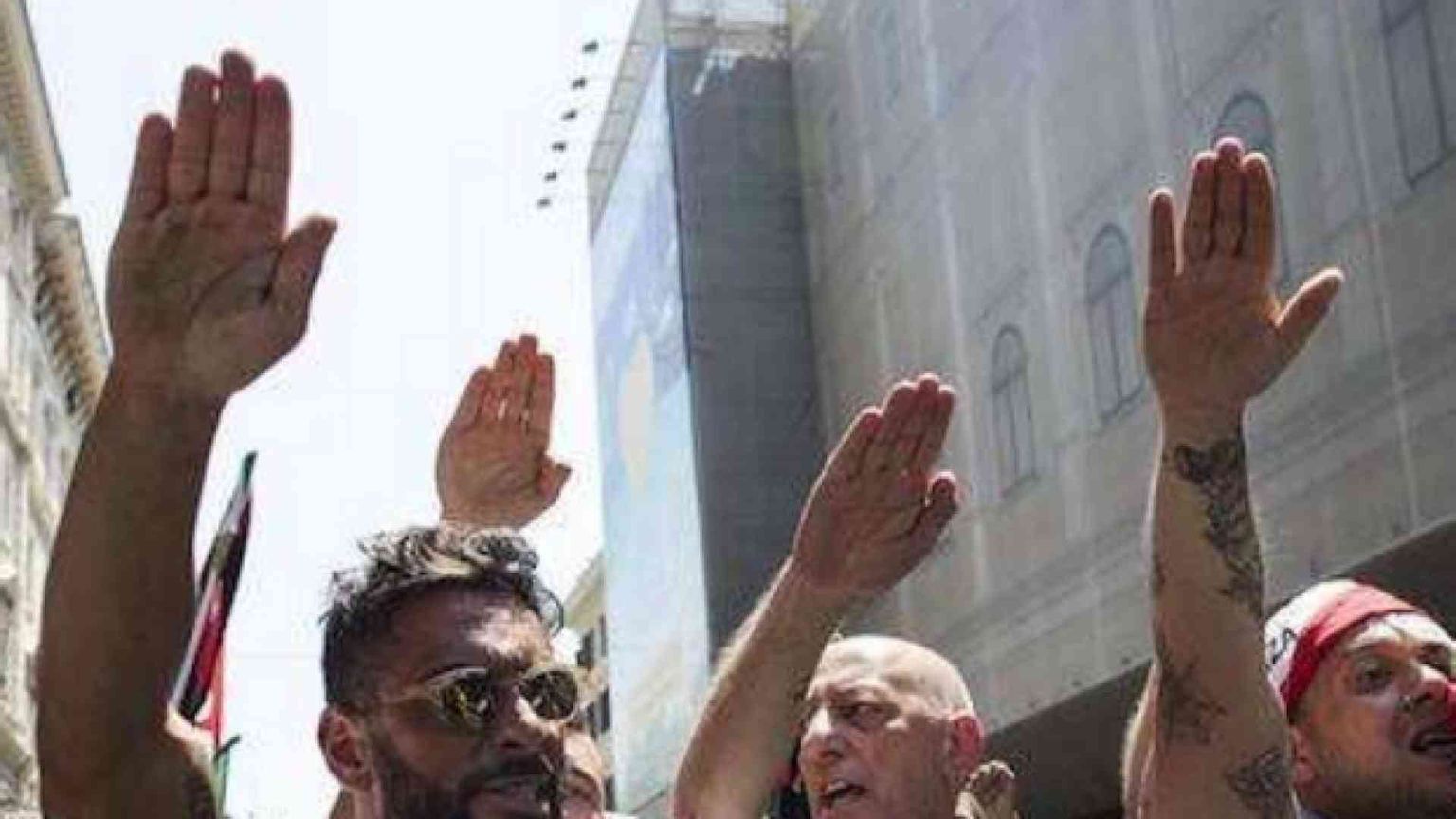 Escludere l'«impresentabilità» per razzismo e odio etnico-religioso