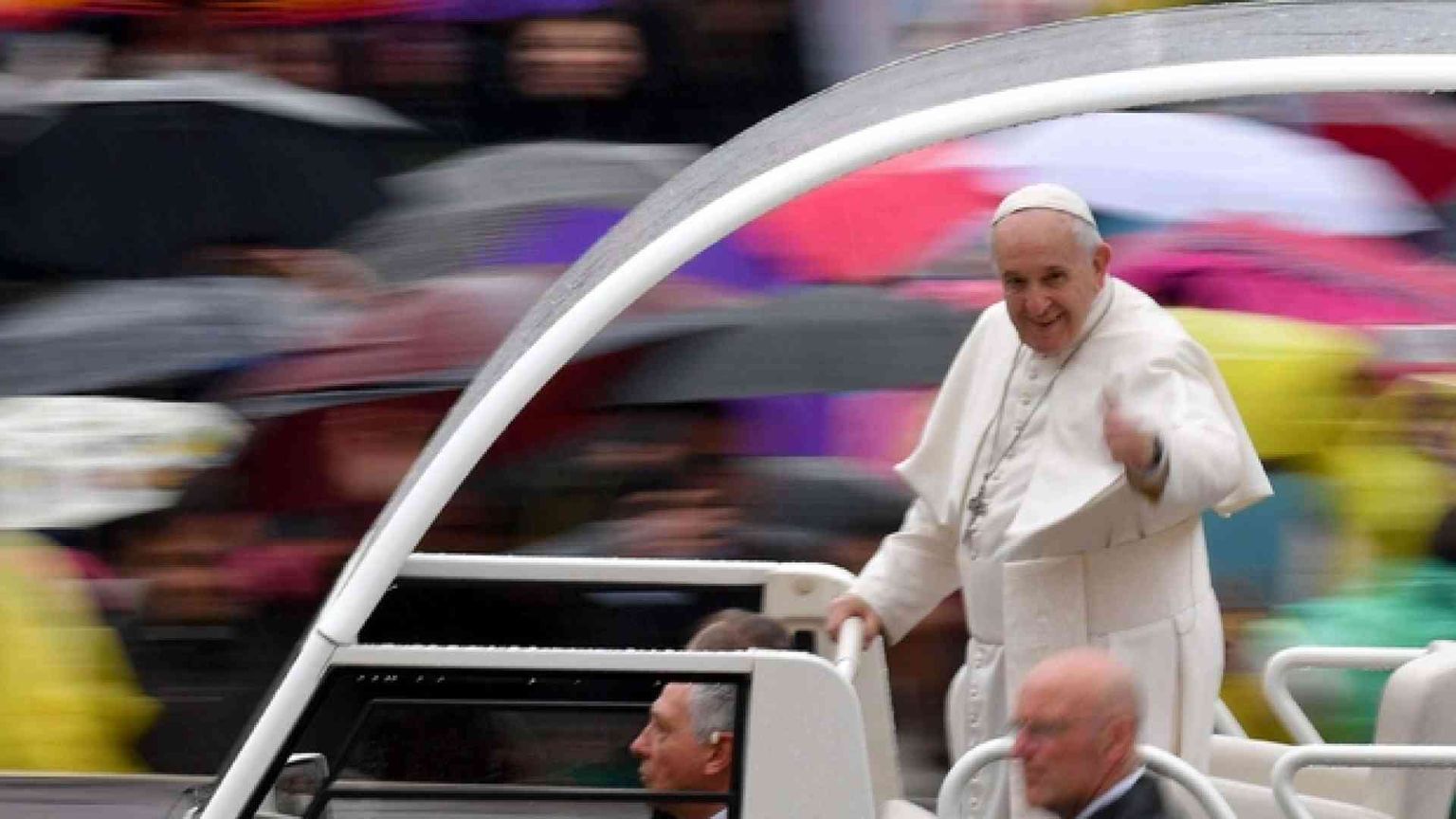 Il Papa: l’atteggiamento più pericoloso di ogni vita cristiana è l’orgoglio