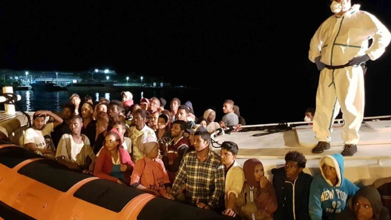 Propaganda vuota e via maestra dei «corridoi»