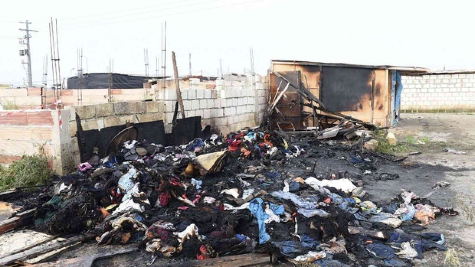 Rogo in ghetto a Borgo Mezzanone, morto un giovane gambiano