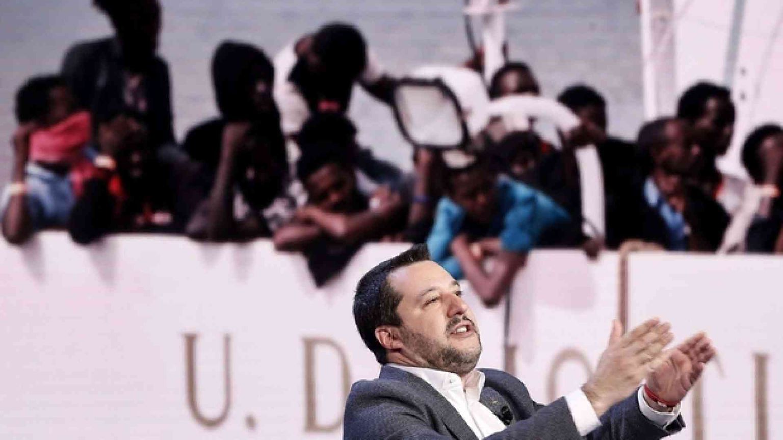 Cifre in libertà su irregolari e sbarchi: la Ue bacchetta l'Italia