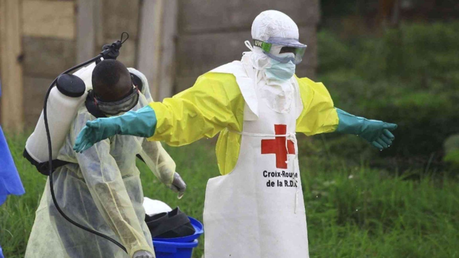 Ebola non si ferma: a quota mille i morti nell'Est del Congo