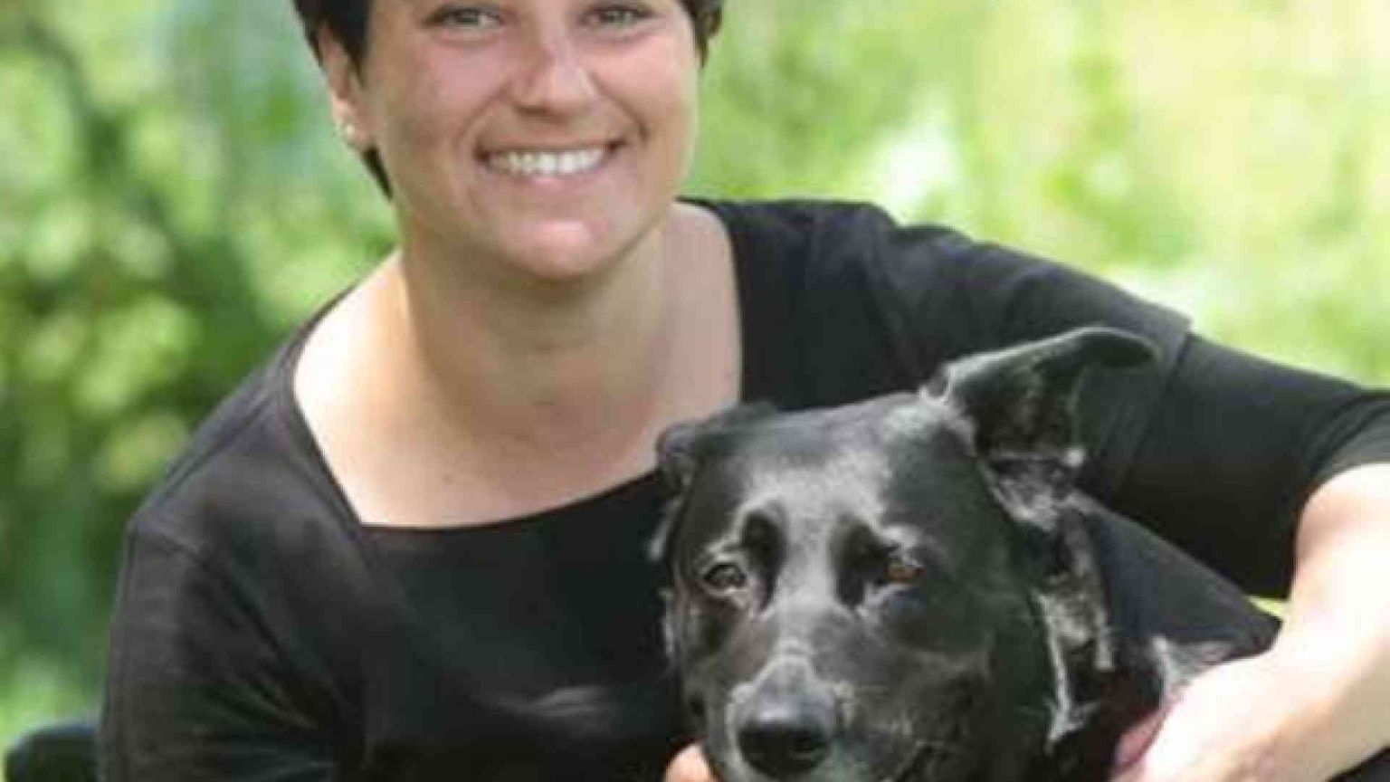 Gli amici a quattro zampe che aiutano i disabili a «rialzarsi»