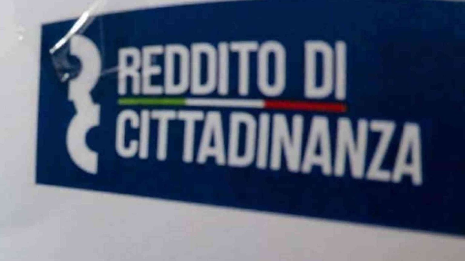 «Senza lavoro ma escluso dal Redddito». Si può rimediare...