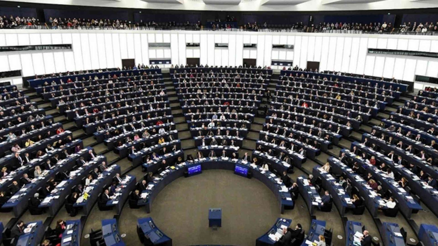 Qui Strasburgo l’assemblea da 3.143 scelte