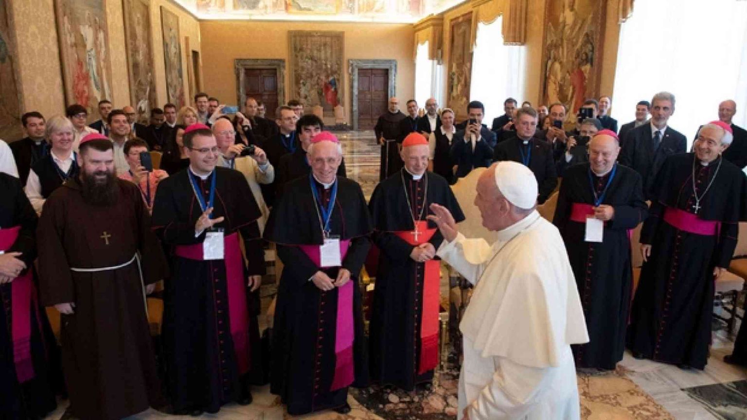 Papa Francesco: «No a proselitismo, la vocazione non è cercare nuovi soci»