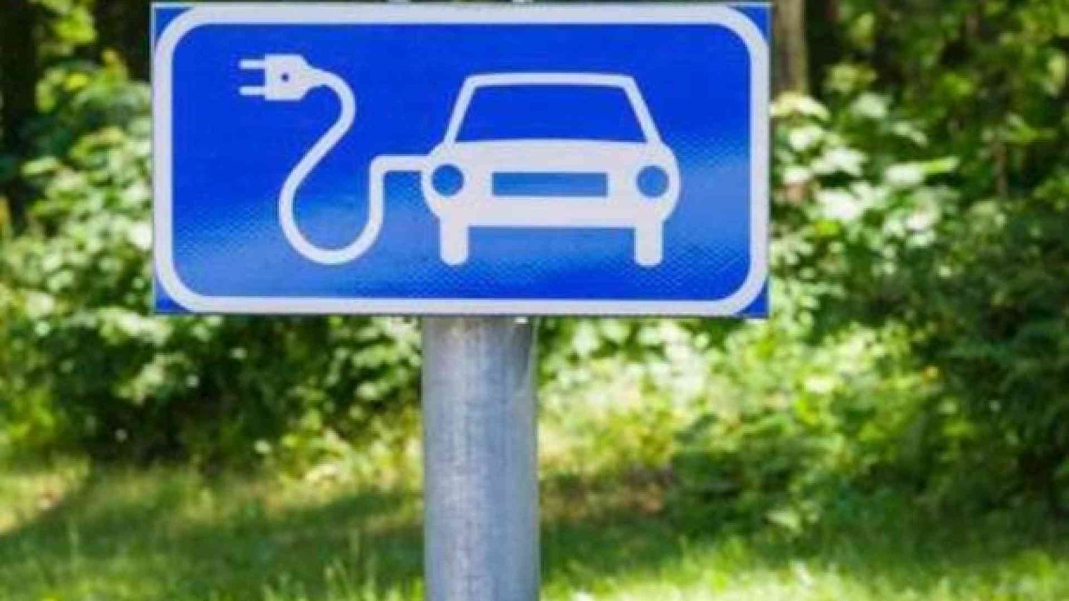 Cresce la mobilità “verde”: ecco le città con le vetture più eco