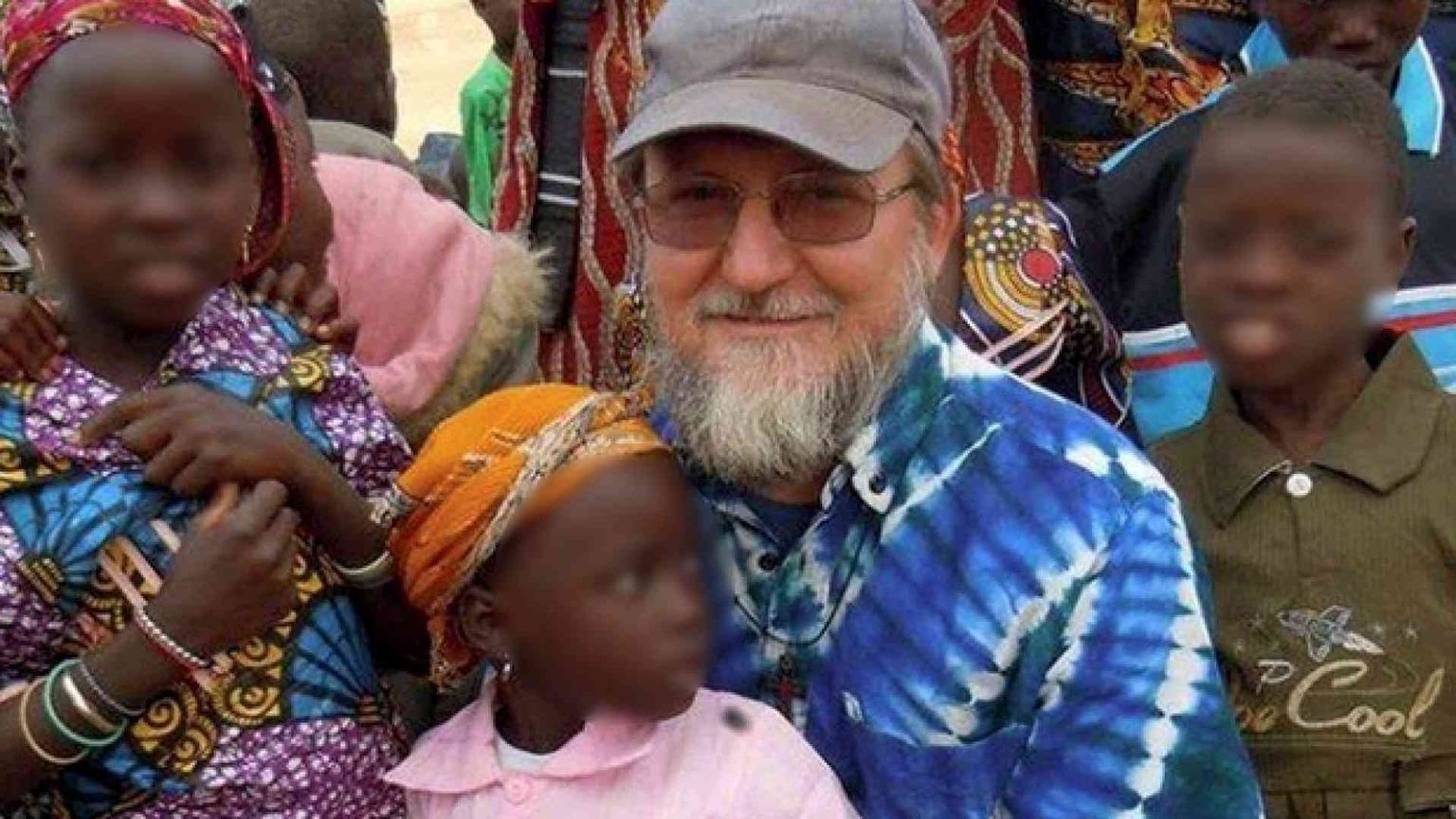 La lettera a 10 mesi dal rapimento: «Padre Maccalli ti attendiamo, libero»