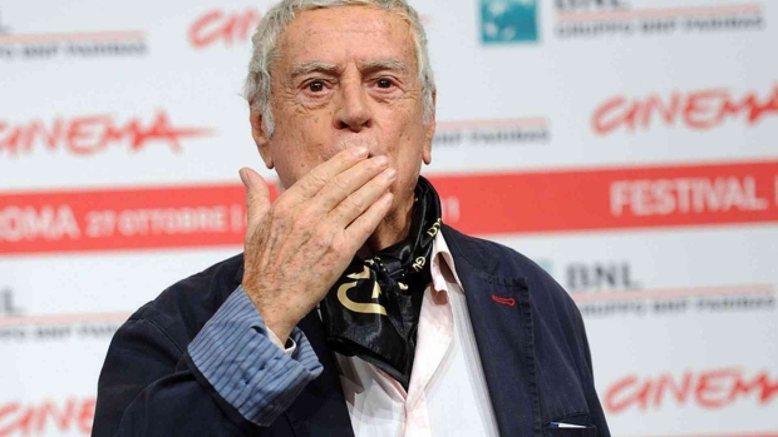 Addio a Raffaele Pisu, la comicità formato tv