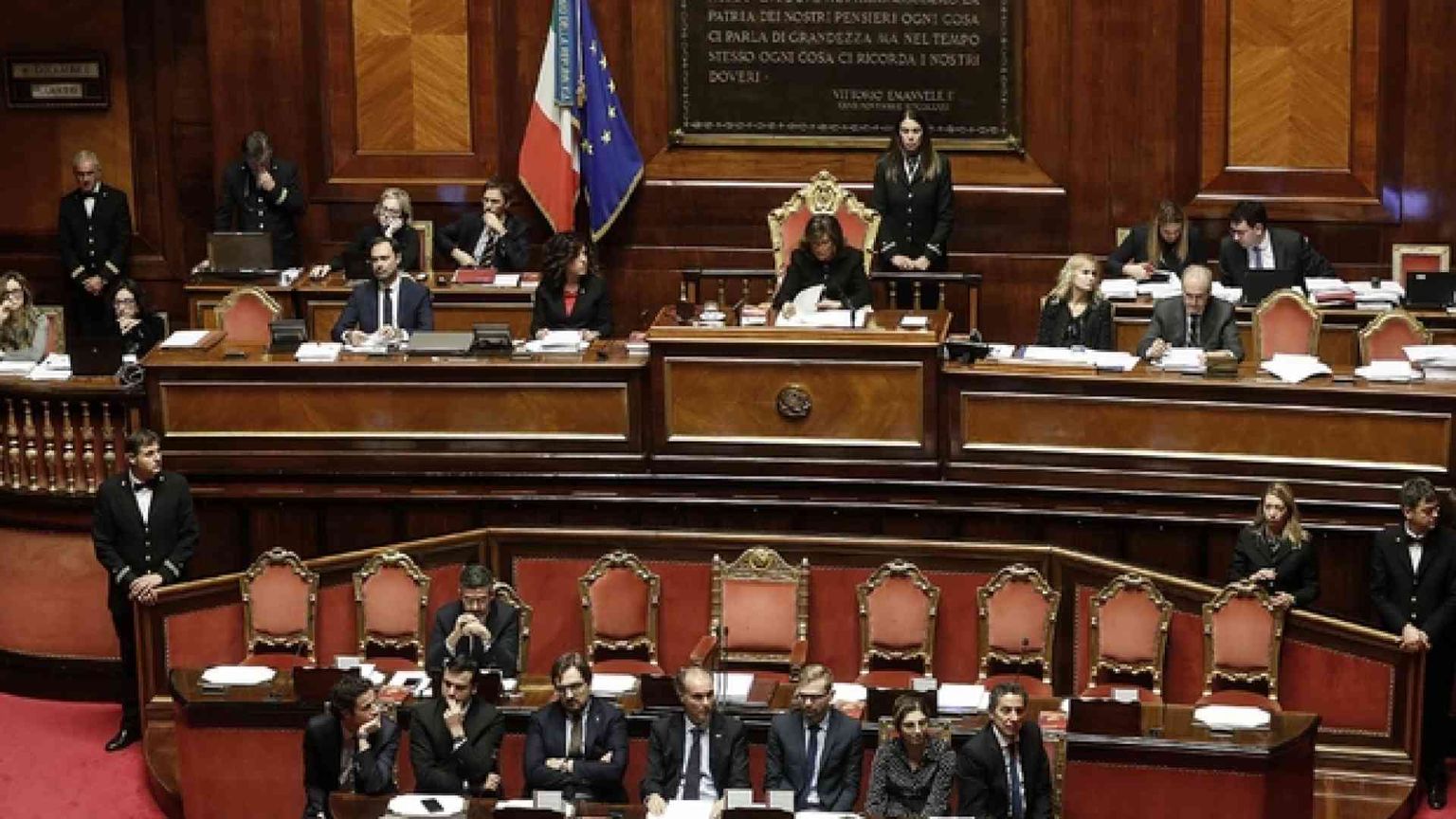 Renzi: accordo possibile. Salvini: taglio parlamentari e voto, Colle "sorpreso"