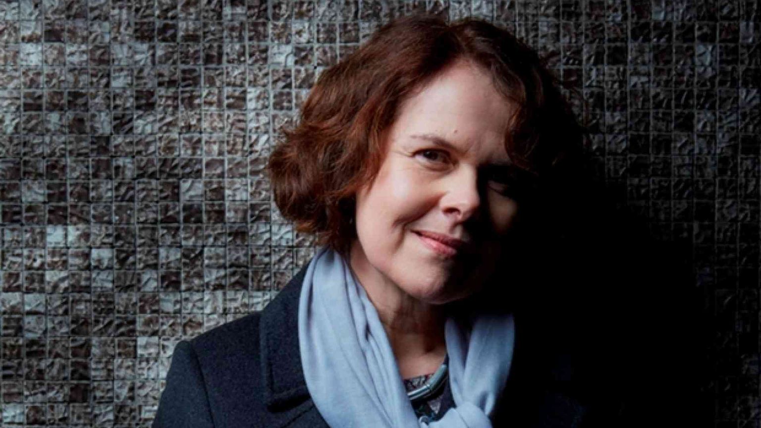 Kate Rhodes: Leggere un thriller per capire la realtà