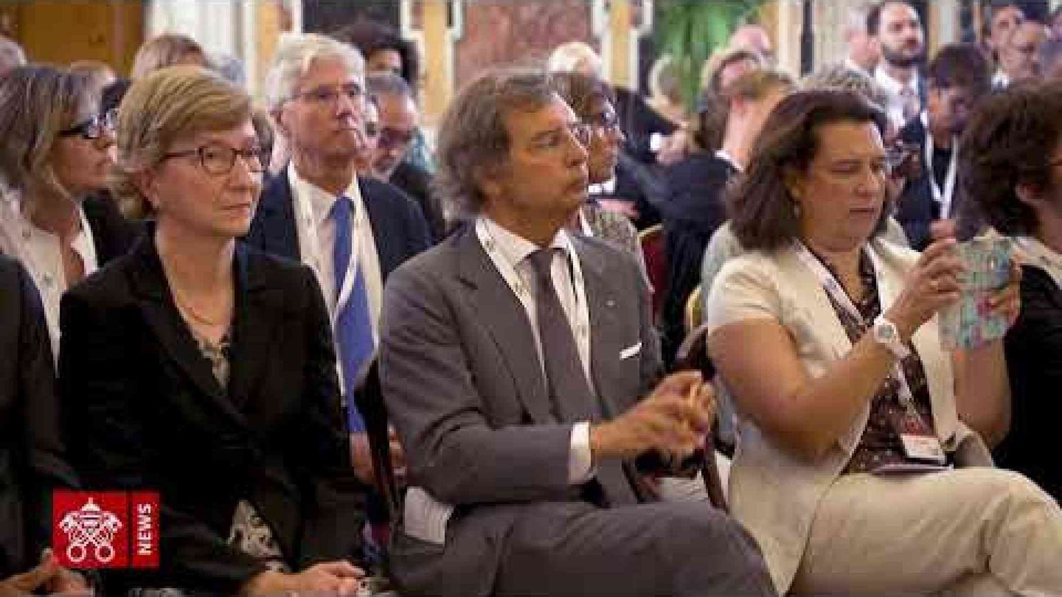 Il Papa: mai l’eutanasia, non perdetevi d’animo per le incomprensioni